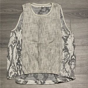 Anthropologie Akemi + Kin Marietta Cocoon Top